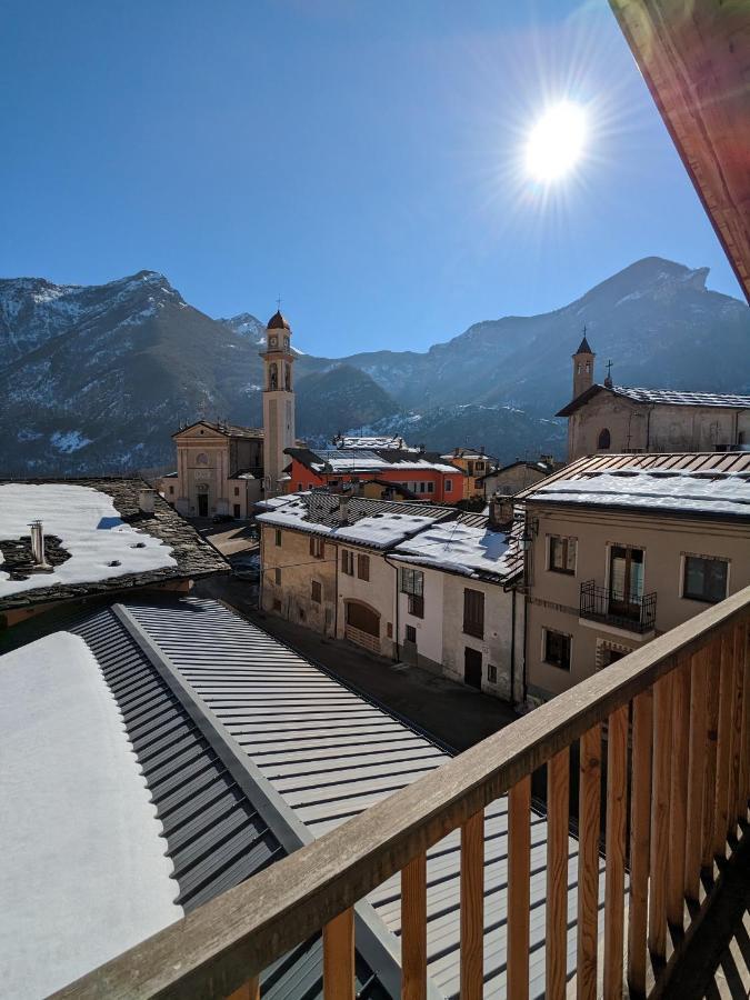 Constancia Trattoria Hostel Валдиери Екстериор снимка