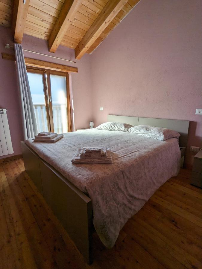 Constancia Trattoria Hostel Валдиери Екстериор снимка