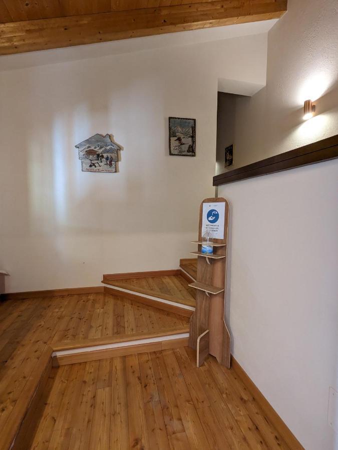 Constancia Trattoria Hostel Валдиери Екстериор снимка